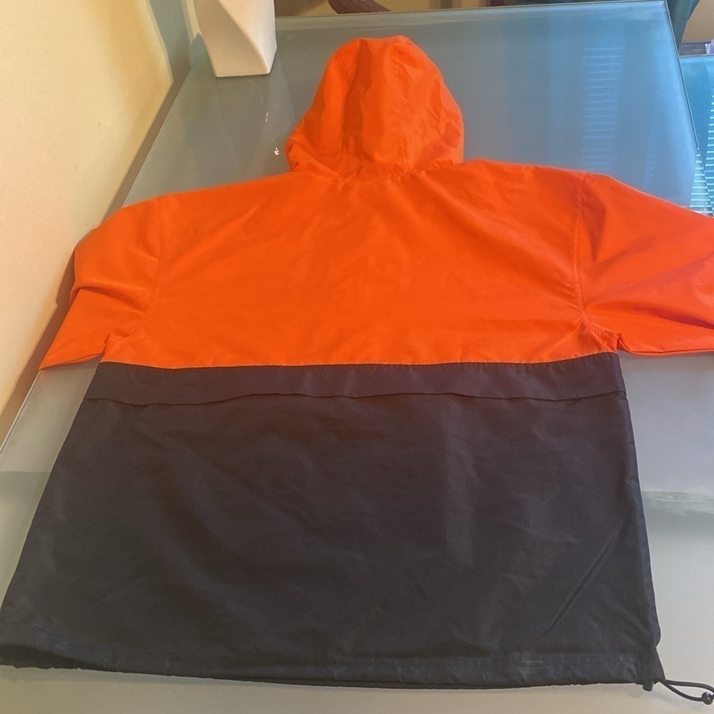 Like NEW Champion Hooded Jacket Streetwear Windbreaker Size M - Picture 9 of 9
